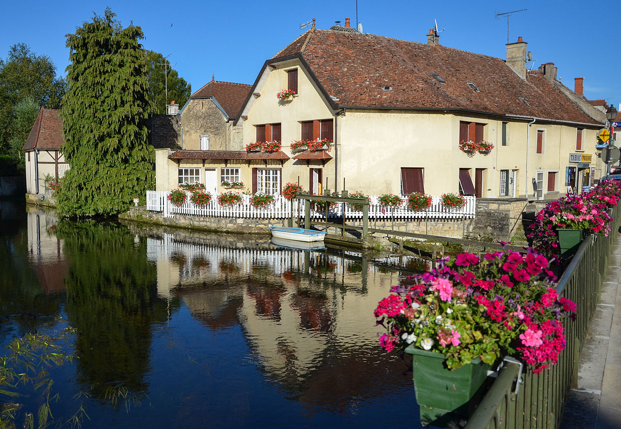 Banniere Commune de Mirebeau-sur-Bèze